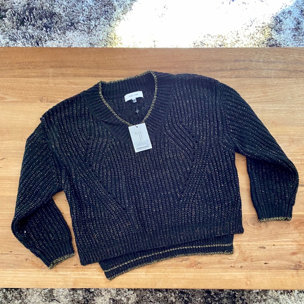 NWT John + Jenn Sweater